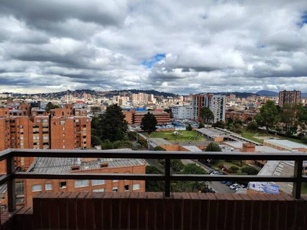 Apartamento de 3 alcobas en venta en La Calleja, Bogotá, 122 m² · foto 4 de 20