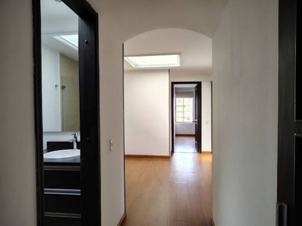 Apartamento de 3 alcobas en venta en La Calleja, Bogotá, 122 m² · foto 9 de 20