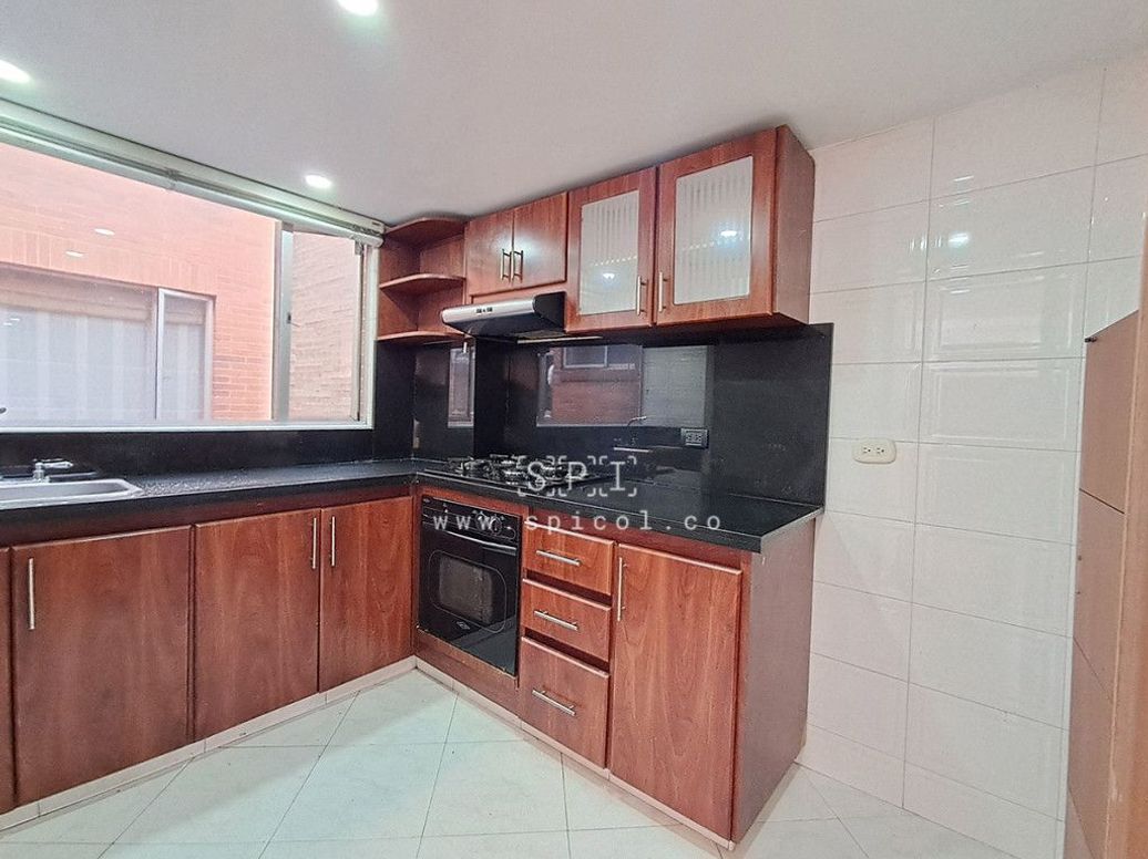 Apartamento de 3 alcobas en venta en Los Cedros, Bogotá, 131 m² · foto 9 de 20