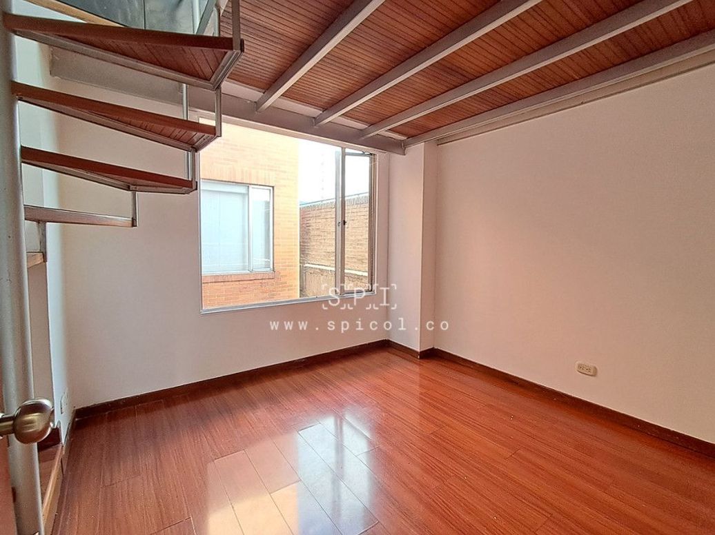 Apartamento de 3 alcobas en venta en Los Cedros, Bogotá, 131 m² · foto 12 de 20