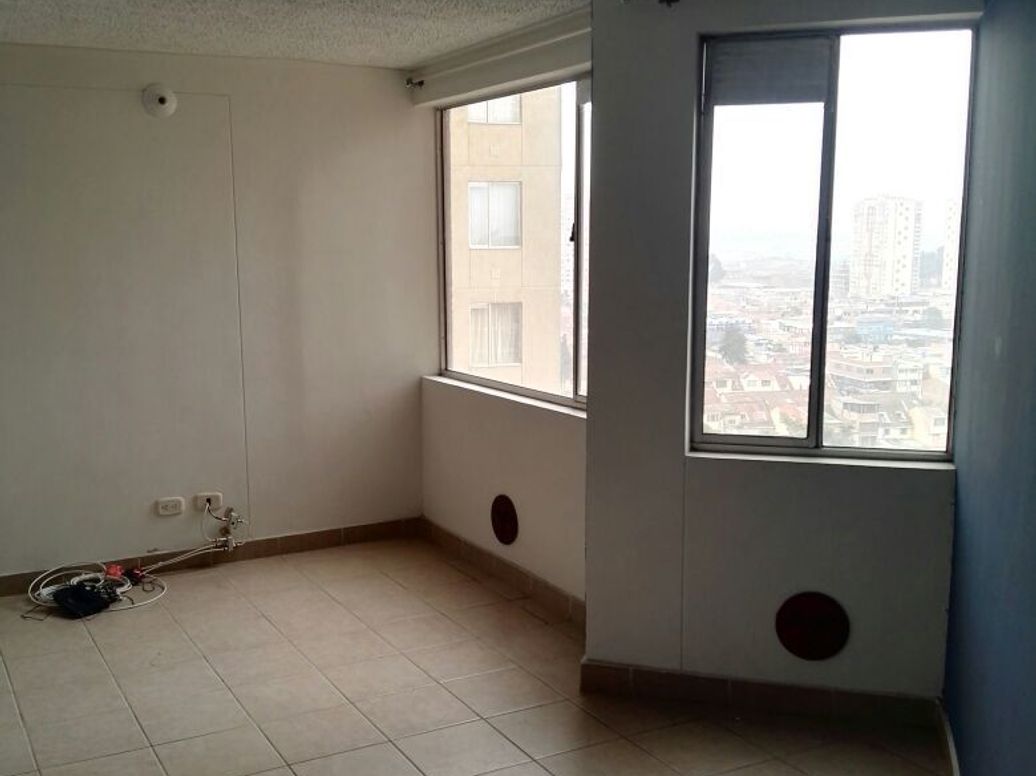 Apartamento en arriendo en El Ensueño, Bogotá · foto 2 de 15