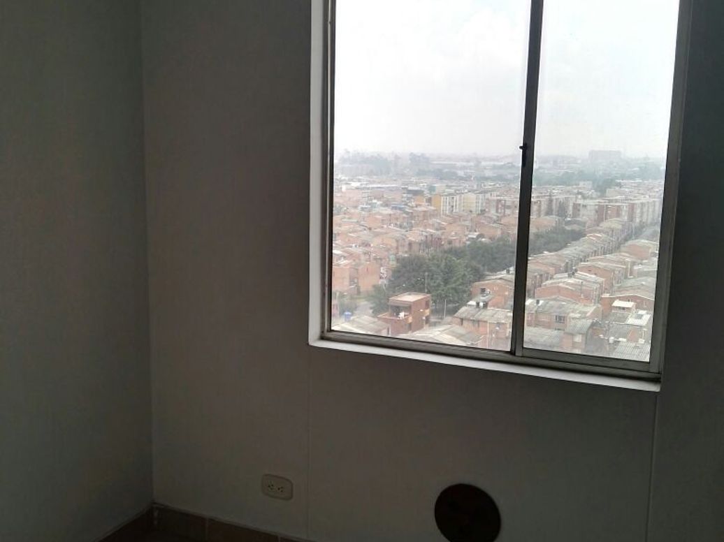 Apartamento en arriendo en El Ensueño, Bogotá · foto 4 de 15