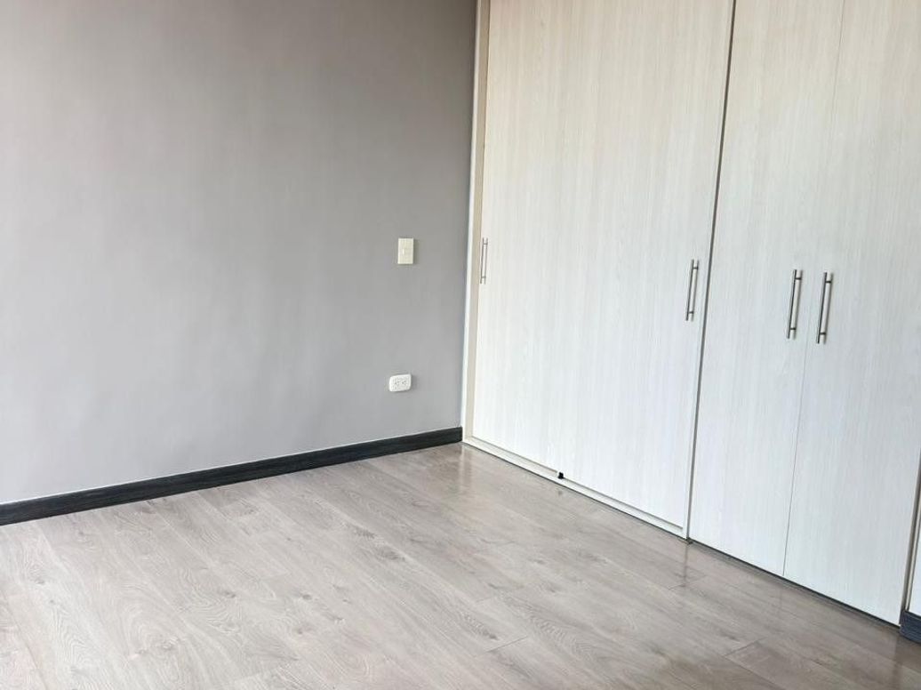 Apartamento de 3 alcobas en venta en El Tintal, Bogotá, 65 m² · foto 10 de 13