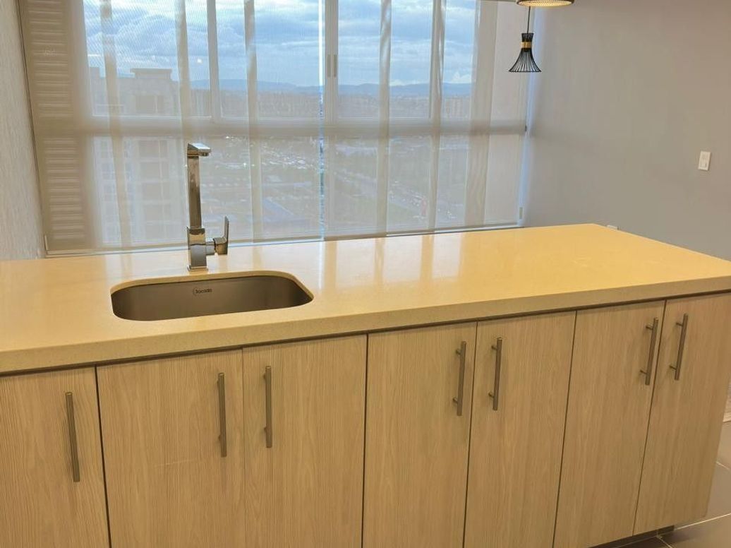 Apartamento de 3 alcobas en venta en El Tintal, Bogotá, 65 m² · foto 2 de 13