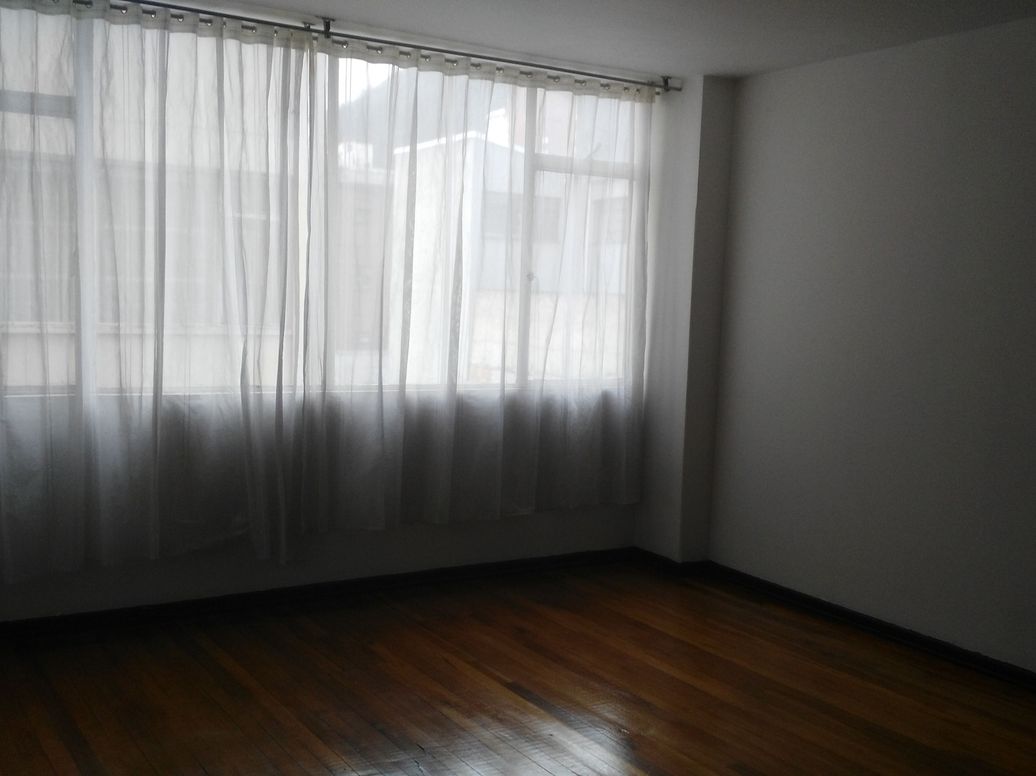 Apartaestudio en venta en Las Nieves, Bogotá, 49 m² · foto 6 de 12