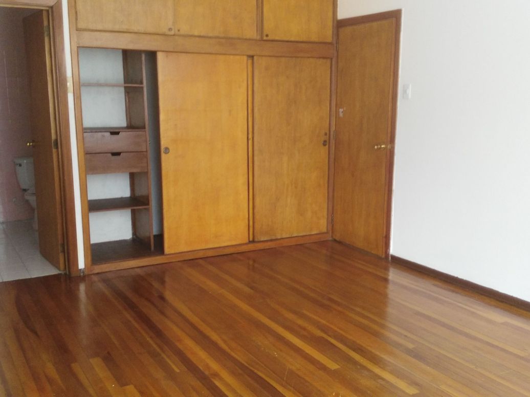 Apartaestudio en venta en Las Nieves, Bogotá, 49 m² · foto 4 de 12