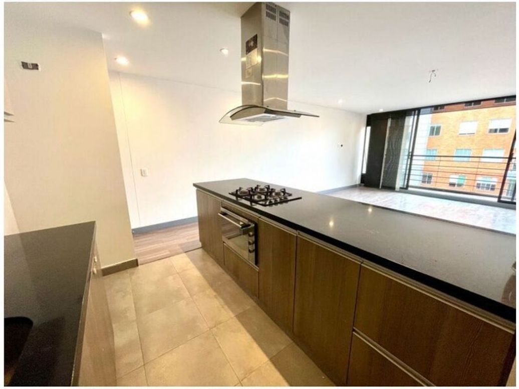 Apartamento de 3 alcobas en venta en Caobos Salazar, Bogotá, 110 m² · foto 5 de 20