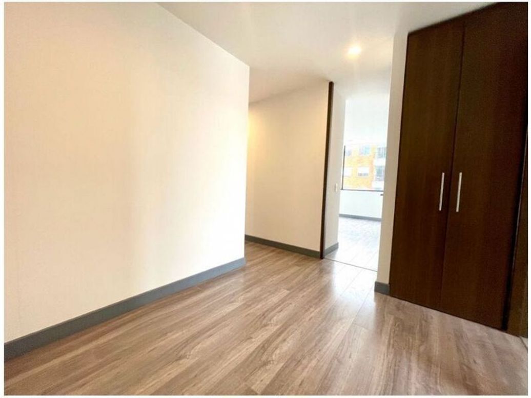 Apartamento de 3 alcobas en venta en Caobos Salazar, Bogotá, 110 m² · foto 13 de 20