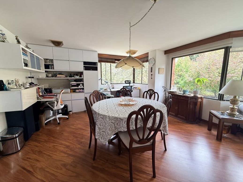 Apartamento de 4 alcobas en venta en El Contador, Bogotá, 151 m² · foto 5 de 20