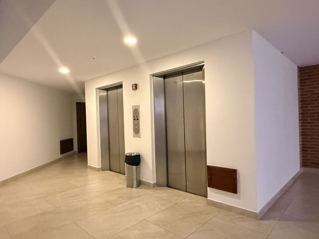 Apartamento de 4 alcobas en venta en El Contador, Bogotá, 151 m² · foto 19 de 20