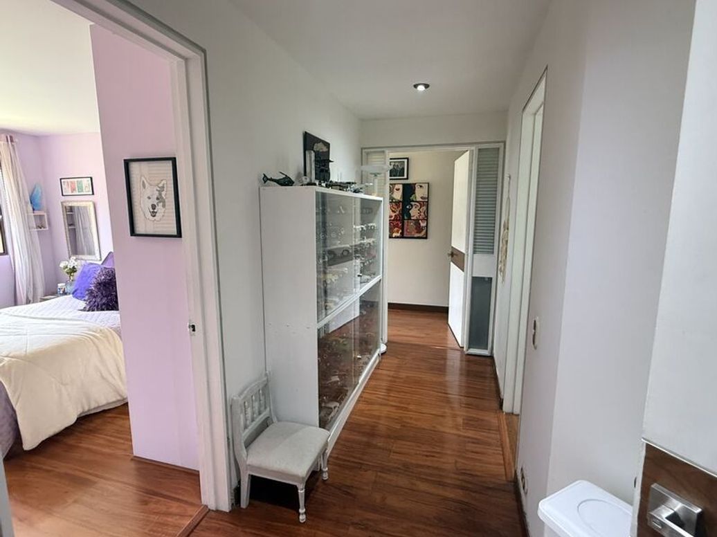 Apartamento de 4 alcobas en venta en El Contador, Bogotá, 151 m² · foto 8 de 20