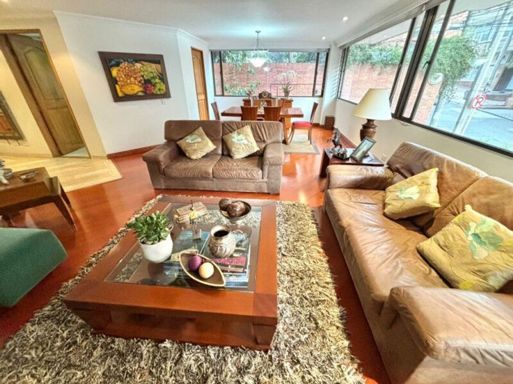 Apartamento de 3 alcobas en venta en Bellavista, Bogotá, 176 m² · foto 5 de 20