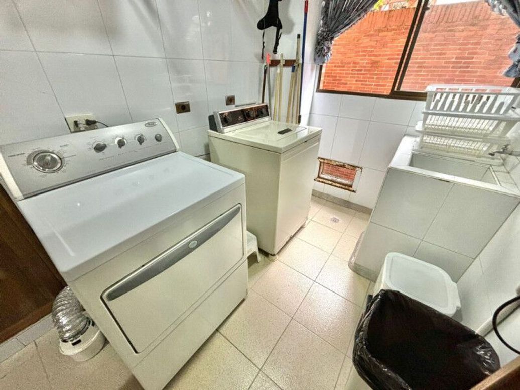 Apartamento de 3 alcobas en venta en Bellavista, Bogotá, 176 m² · foto 11 de 20