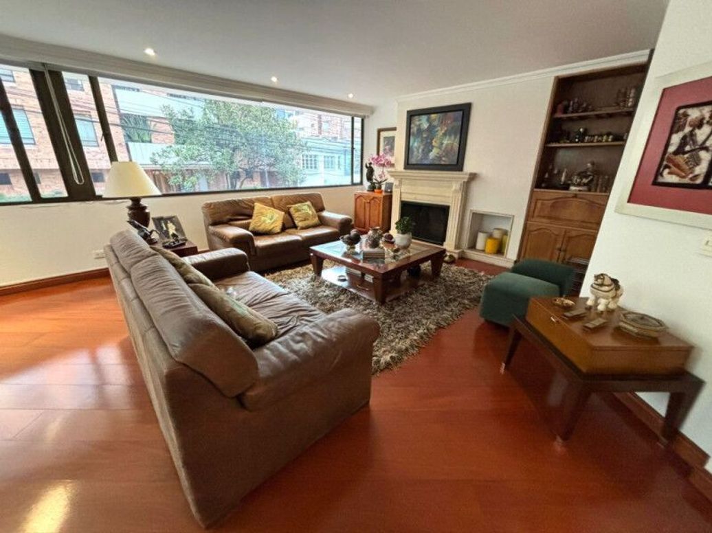 Apartamento de 3 alcobas en venta en Bellavista, Bogotá, 176 m² · foto 8 de 20