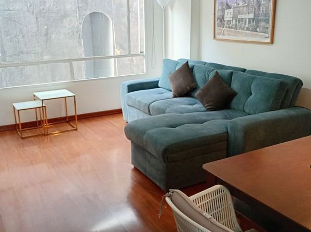 Apartamento de 2 alcobas en venta en San Luis, Bogotá, 64 m² · foto 2 de 20