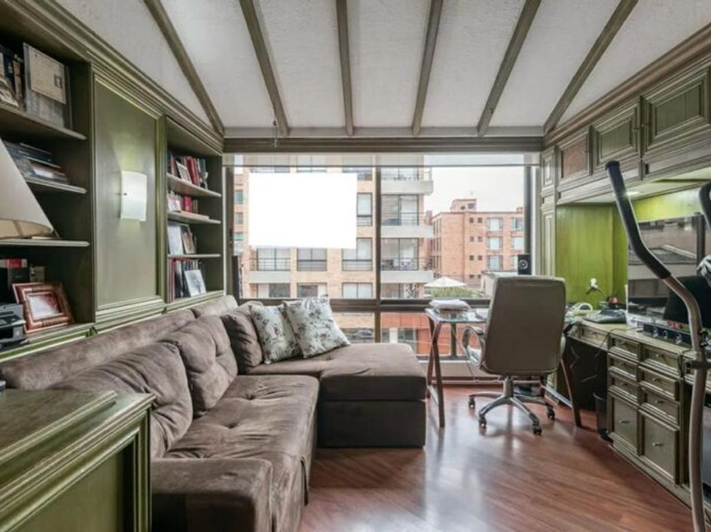 Apartamento de 3 alcobas en venta en San Patricio, Bogotá, 200 m² · foto 16 de 20