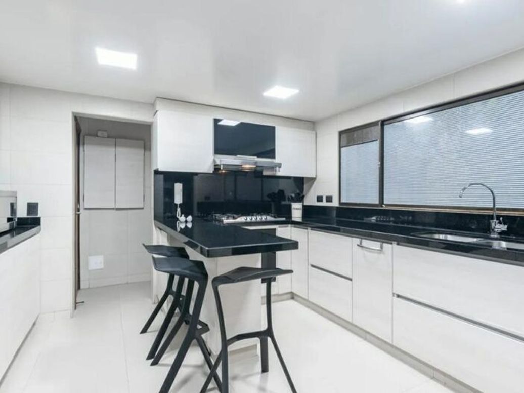Apartamento de 3 alcobas en venta en San Patricio, Bogotá, 200 m² · foto 8 de 20