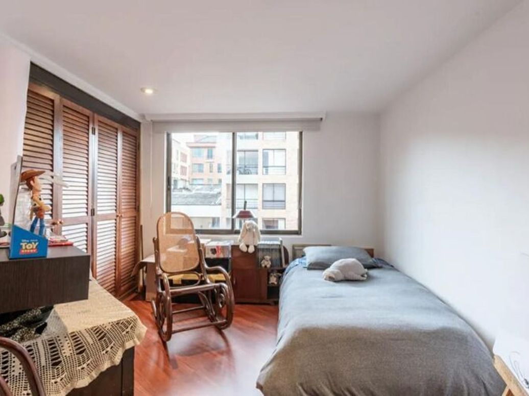 Apartamento de 3 alcobas en venta en San Patricio, Bogotá, 200 m² · foto 19 de 20