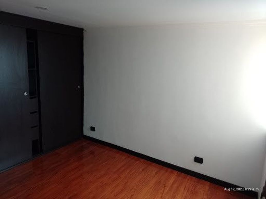 Apartamento de 3 alcobas en venta en Ismael Perdomo, Bogotá, 62 m² · foto 19 de 20