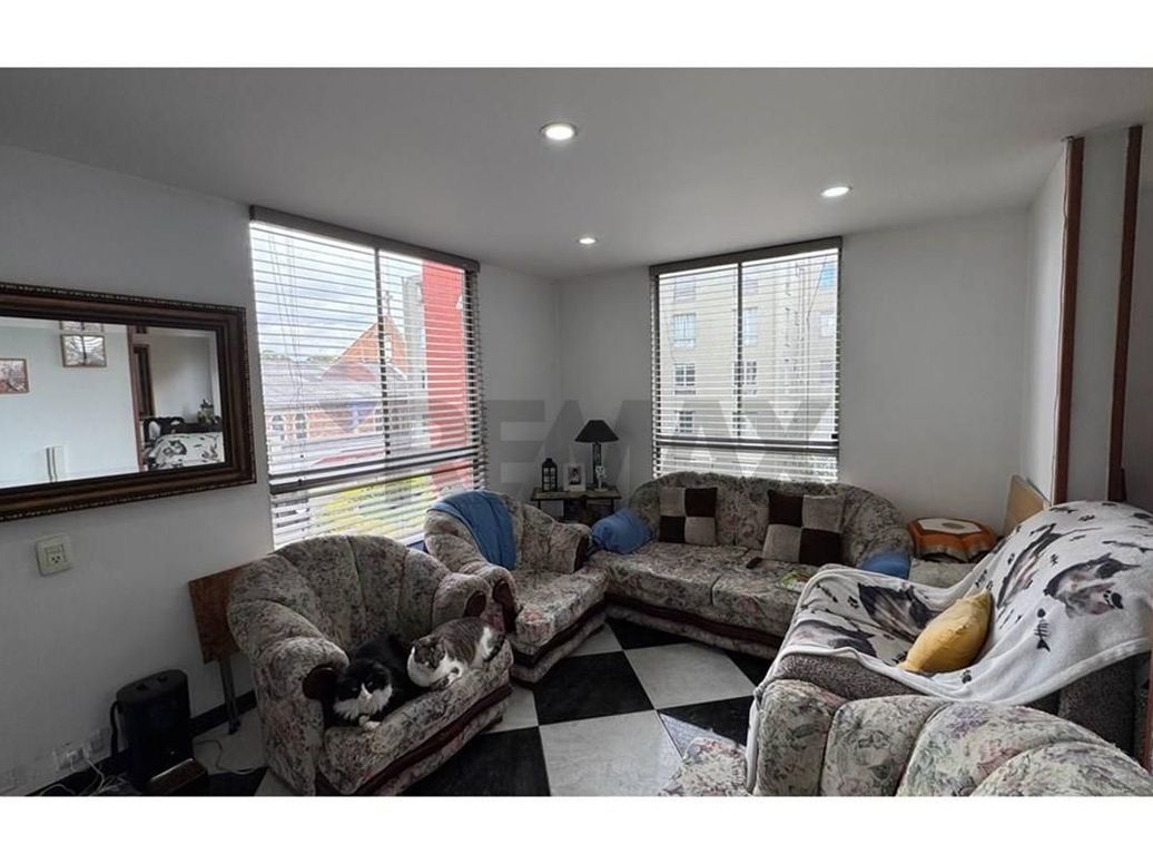 Apartamento de 3 alcobas en venta en El Real, Bogotá, 62 m² · foto 5 de 18