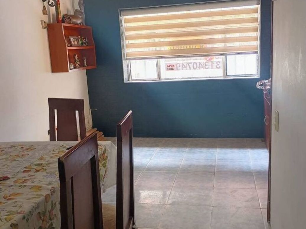 Casa de 6 alcobas en venta en La Cabaña, Bogotá, 240 m² · foto 19 de 20