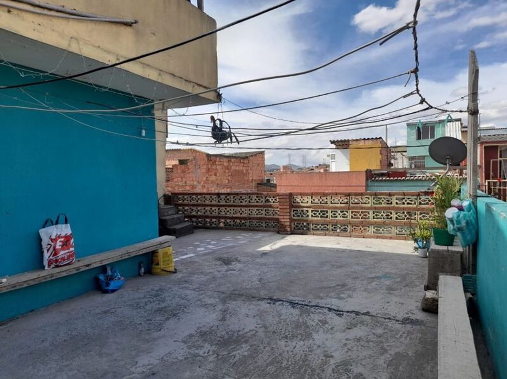 Casa de 13 alcobas en venta en Sagrado Corazón, Bogotá, 360 m² · foto 2 de 9