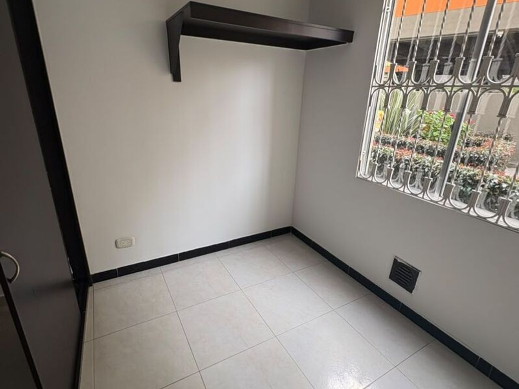 Apartamento de 3 alcobas en venta en Rincón De La Valvanera, Bogotá, 50 m² · foto 19 de 20