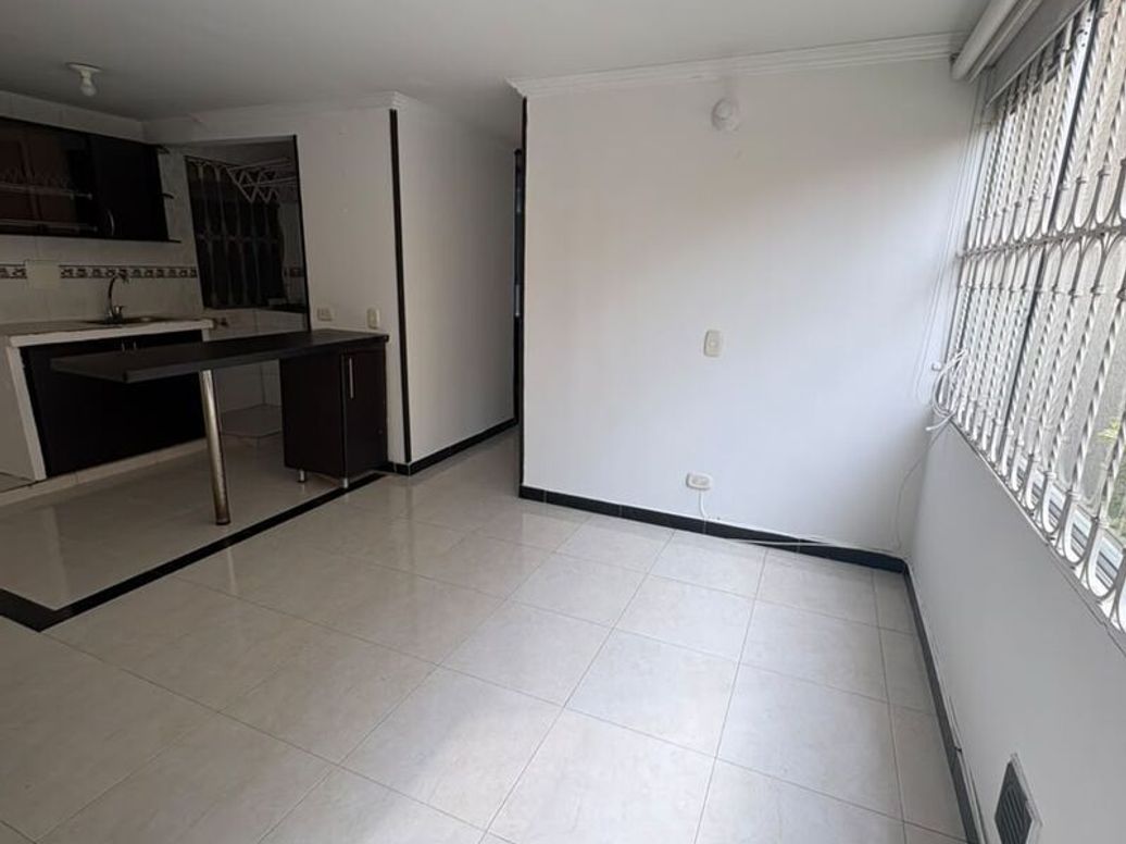 Apartamento de 3 alcobas en venta en Rincón De La Valvanera, Bogotá, 50 m² · foto 3 de 20