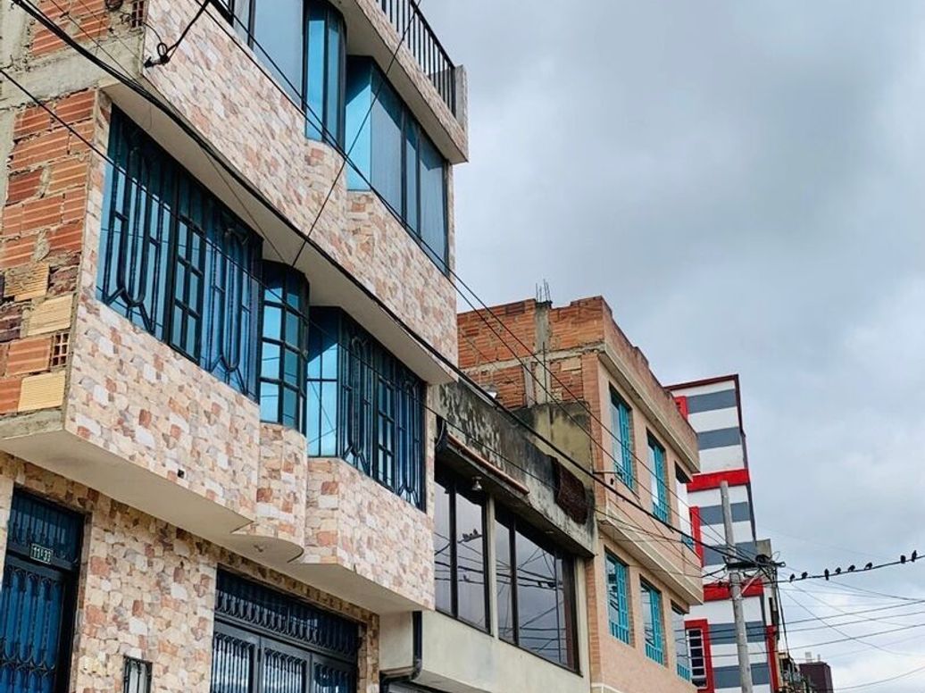 Casa de 6 alcobas en venta en Santa Catalina, Bogotá, 268 m² · foto 4 de 8