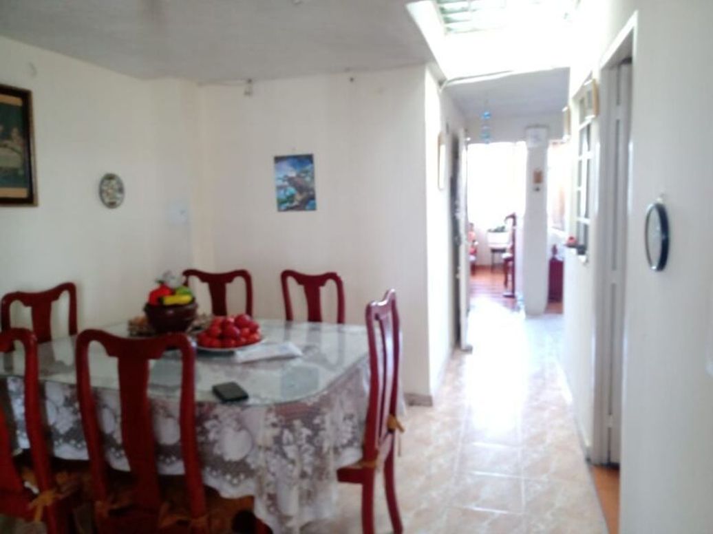 Casa de 11 alcobas en venta en Nuevo Kennedy - El Descanso, Bogotá, 288 m² · foto 8 de 10