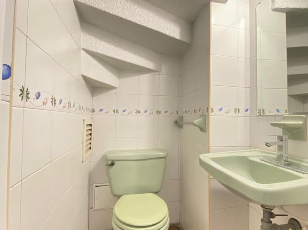 Casa de 5 alcobas en venta en Mónaco, Bogotá, 210 m² · foto 8 de 20