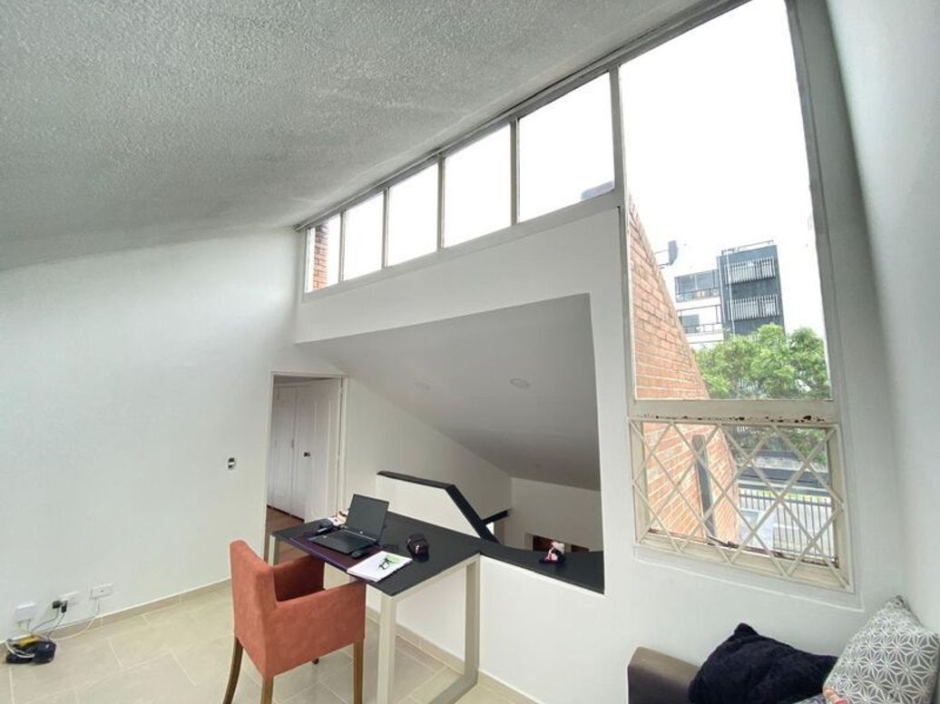 Casa de 5 alcobas en venta en Mónaco, Bogotá, 210 m² · foto 16 de 20