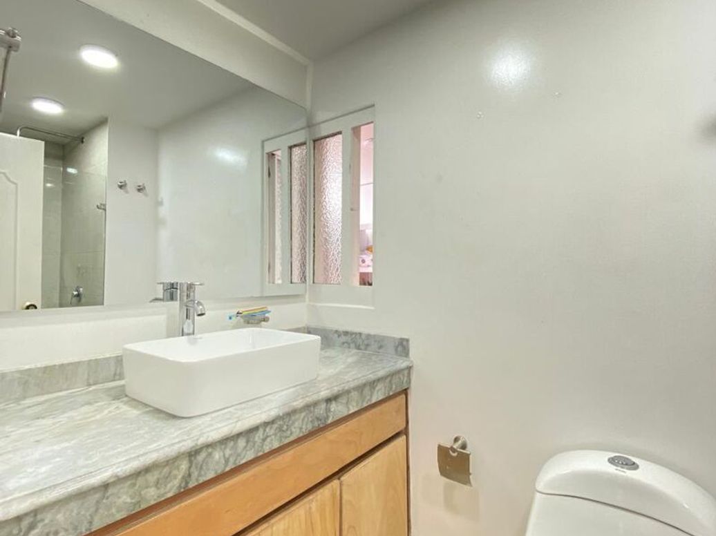 Casa de 5 alcobas en venta en Mónaco, Bogotá, 210 m² · foto 15 de 20