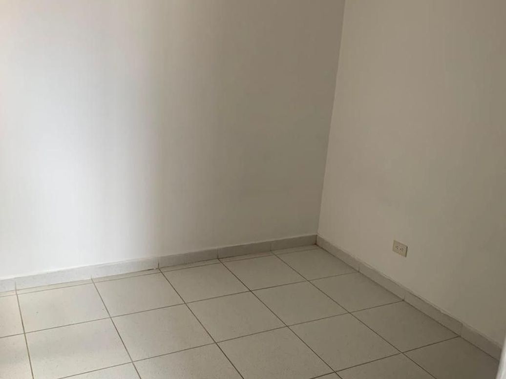 Apartamento de 3 alcobas en venta en Los Pantanos, Bogotá, 47 m² · foto 5 de 7