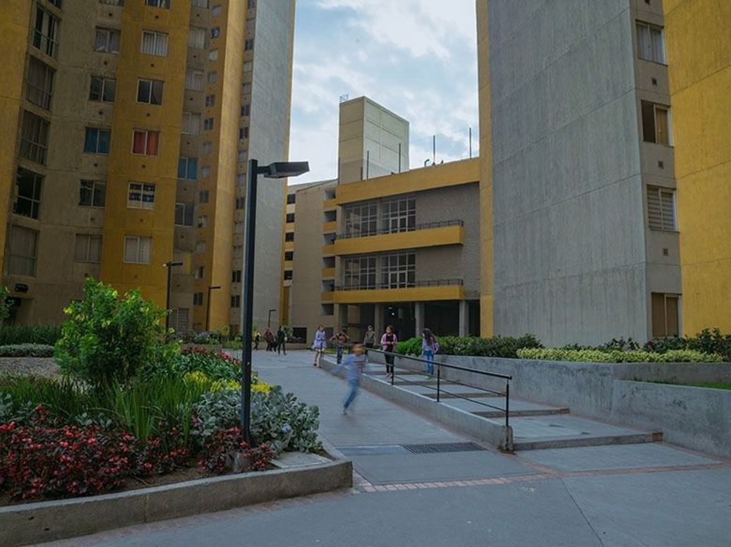 Apartamento de 3 alcobas en venta en El Ensueño, Bogotá, 63 m² · foto 5 de 16