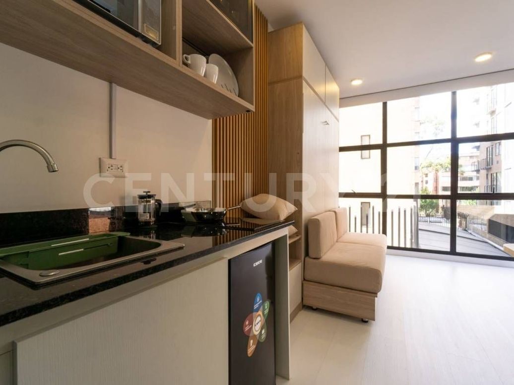 Apartaestudio en venta en Chico, Bogotá, 17 m² · foto 2 de 12