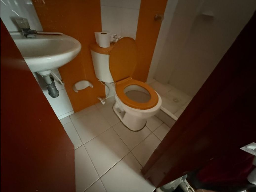 Casa de 12 alcobas en venta en Betania, Bogotá, 288 m² · foto 18 de 20