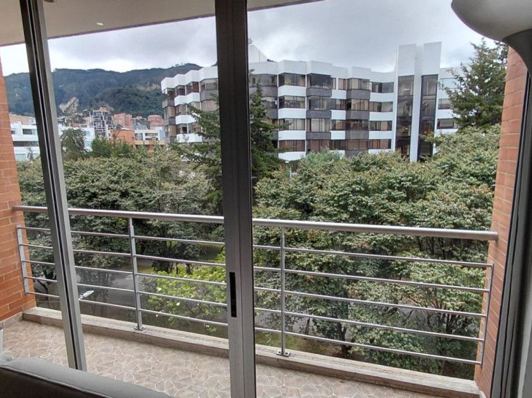 Apartamento de 3 alcobas en venta en El Recreo De Los Frailes, Bogotá, 115 m² · foto 3 de 8