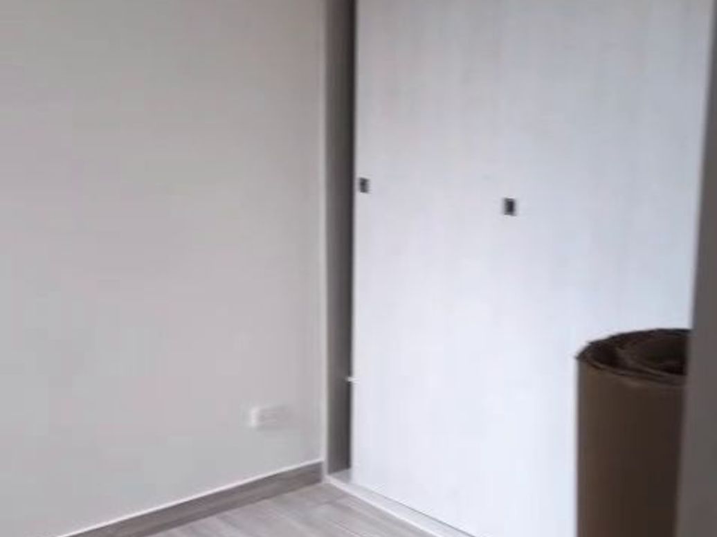 Apartamento de 2 alcobas en venta en Cjr Centenari, Bogotá, 37 m² · foto 17 de 17