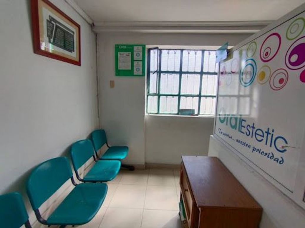 Casa de 10 alcobas en venta en Mandalay 1, Bogotá, 207 m² · foto 4 de 20