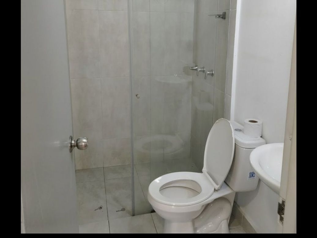 Apartamento de 2 alcobas en venta en Santa Isabel, Bogotá, 31 m² · foto 8 de 14