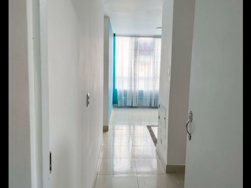 Apartamento de 2 alcobas en venta en Santa Isabel, Bogotá, 31 m² · foto 4 de 14