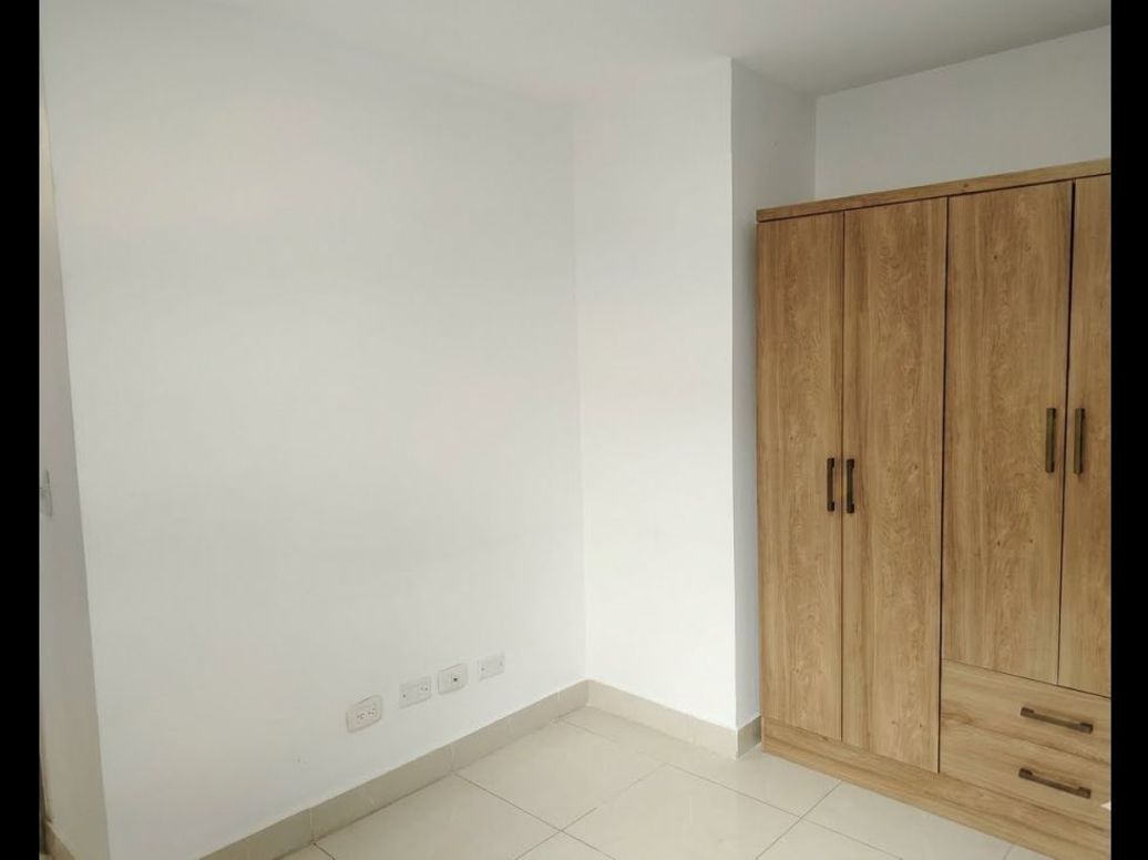Apartamento de 2 alcobas en venta en Santa Isabel, Bogotá, 31 m² · foto 6 de 14