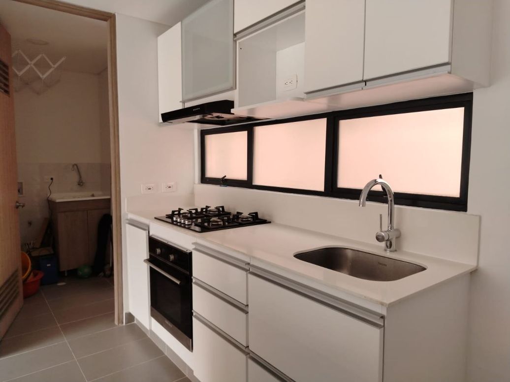 Apartamento de 1 alcoba en venta en El Cedro, Bogotá, 55 m² · foto 6 de 20