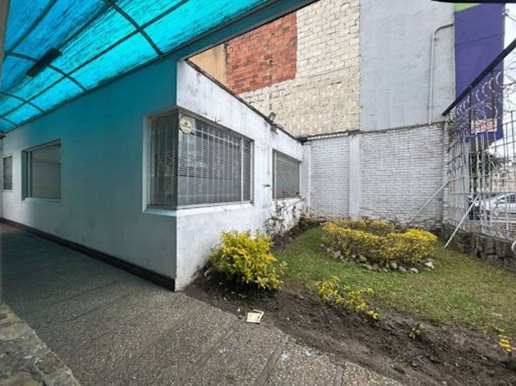 Casa de 5 alcobas en venta en La Soledad, Bogotá, 759 m² · foto 10 de 10