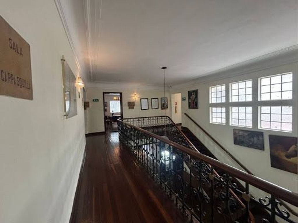 Casa de 5 alcobas en venta en La Soledad, Bogotá, 759 m² · foto 6 de 10