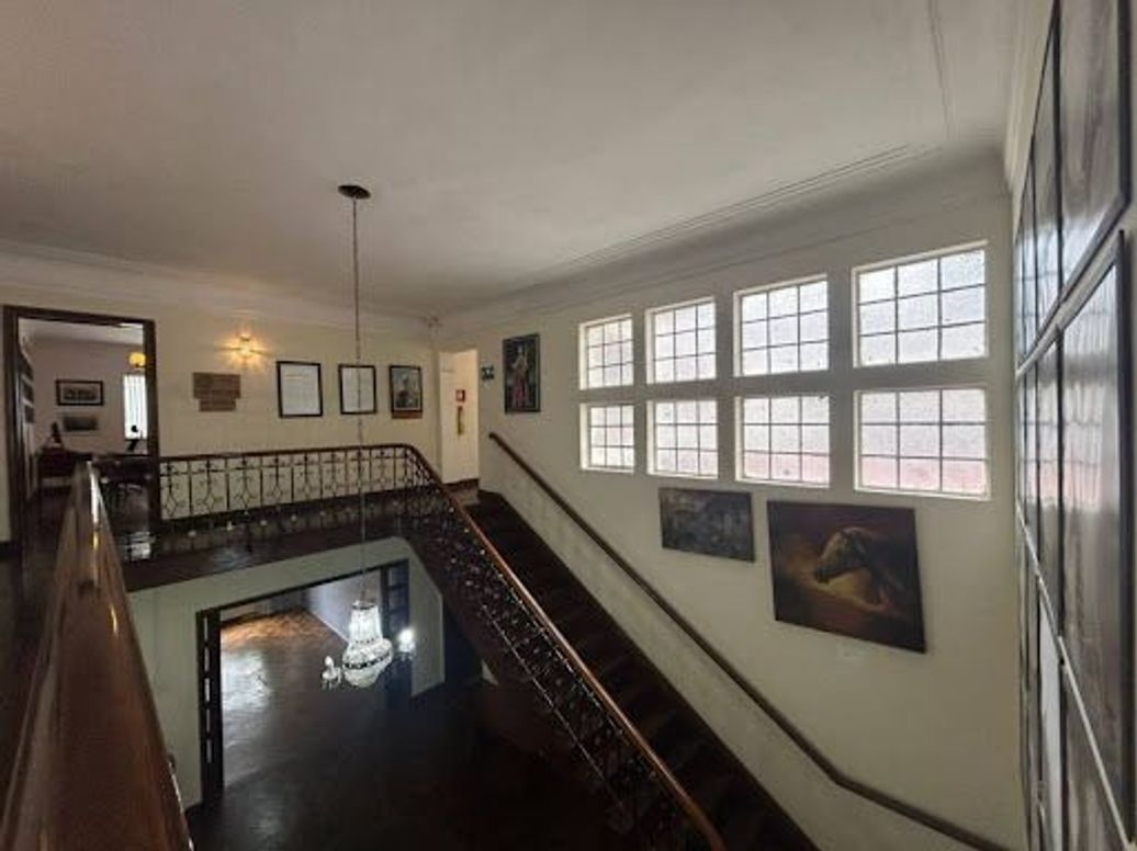 Casa de 5 alcobas en venta en La Soledad, Bogotá, 759 m² · foto 4 de 10