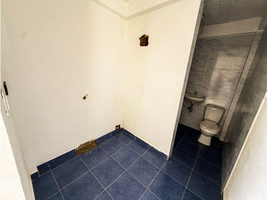 Casa de 5 alcobas en venta en San Isidro, Bogotá, 160 m² · foto 9 de 20