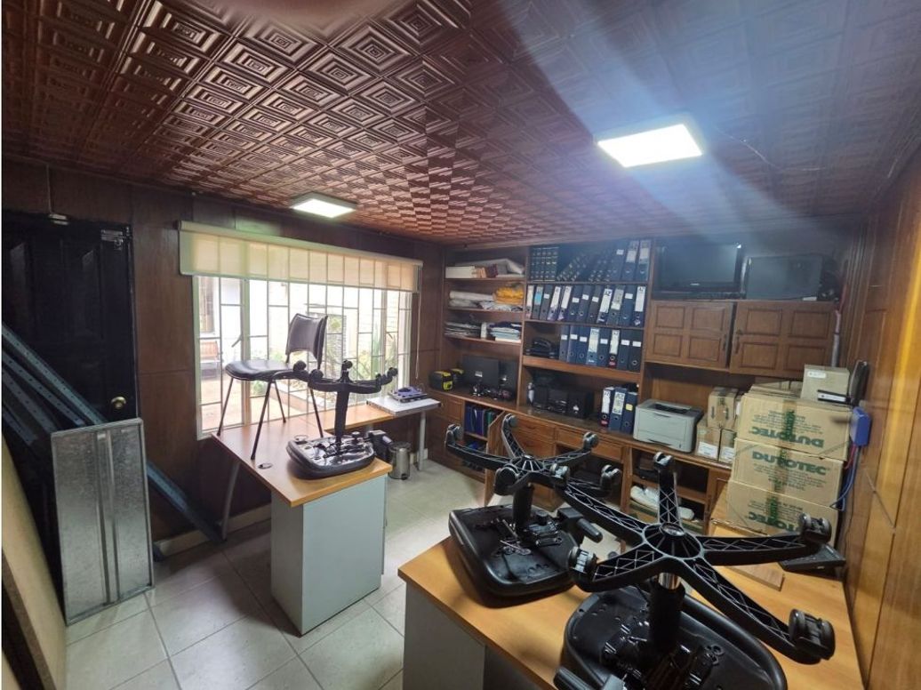 Casa de 6 alcobas en venta en Modelia, Bogotá, 400 m² · foto 15 de 20