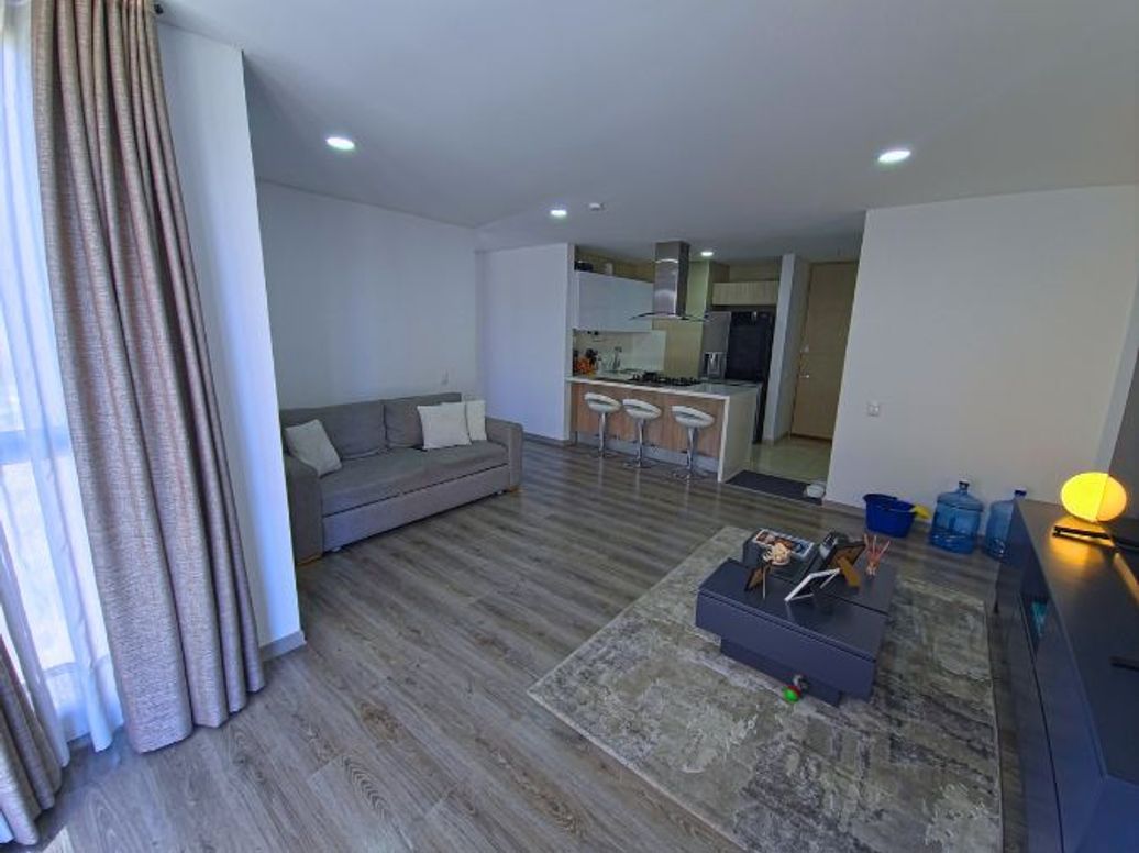 Apartamento de 3 alcobas en venta en San José De Bavaria, Bogotá, 83 m² · foto 3 de 20